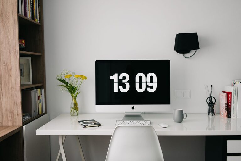 Tips for Creating an Organized and Productive Home Office Space